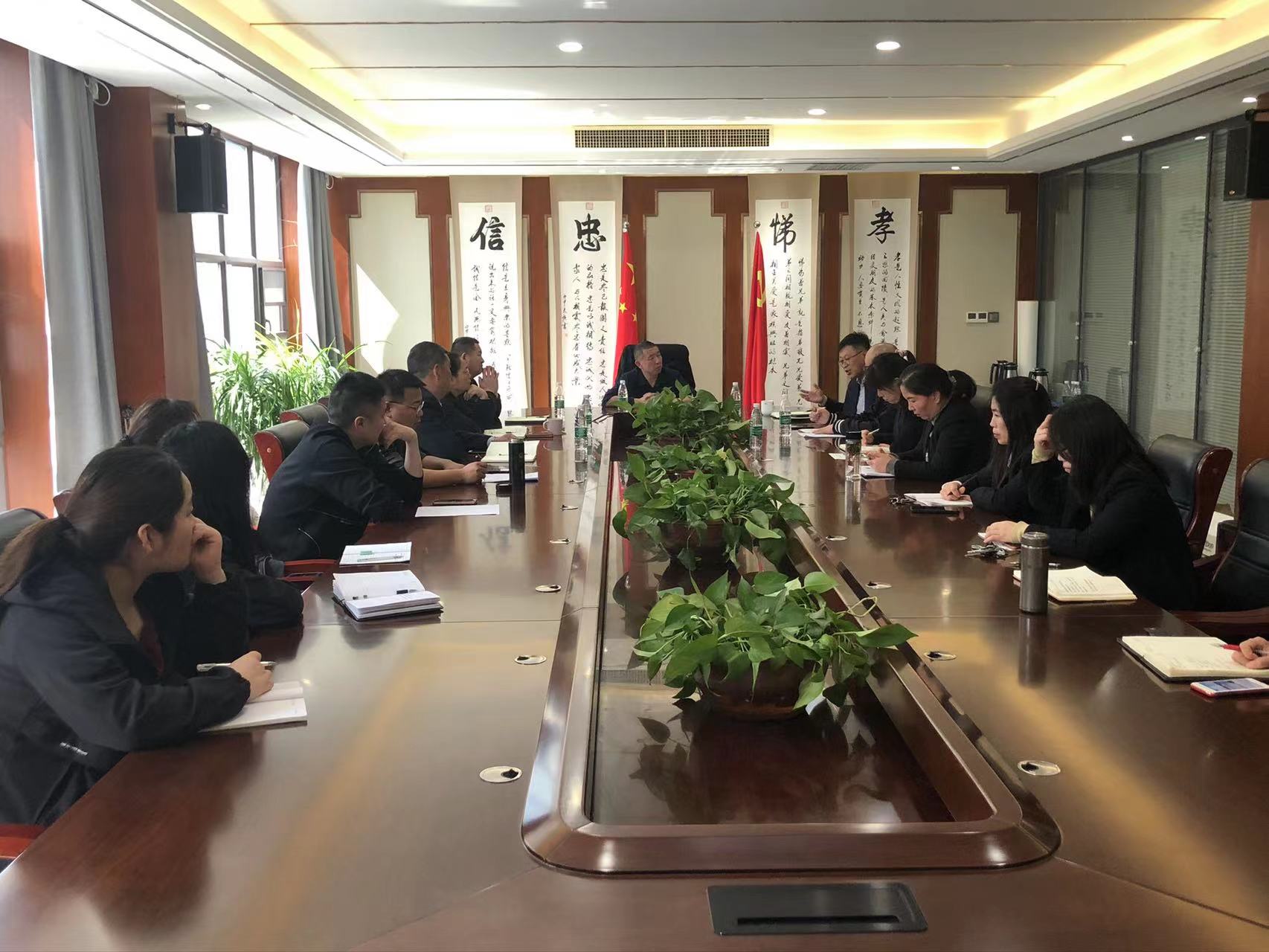 普及法律知識(shí)，用法律的手段保護(hù)企業(yè)